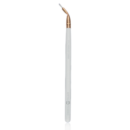 E11 Angled Liner Makeup Brush