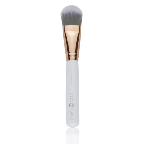 F35 Foundation Makeup Brush